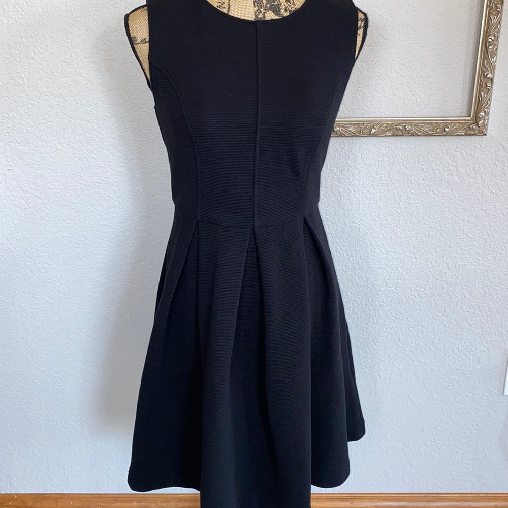 Boden Fit and Flare Dress Size 6P